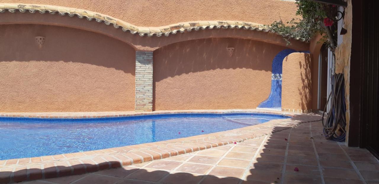 Villa Puerto Blanco カルプ エクステリア 写真